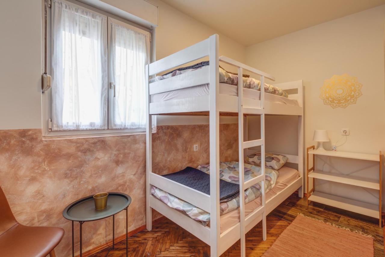 Q Podgorica Beds,Rooms And More Luaran gambar